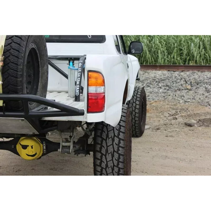 ’00-04 Toyota Tacoma Crew Cab Bedsides 4.5″ Bulge